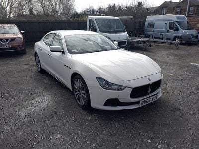 Used Maserati Ghibli 275 HP (202 kW) 2016 White Sedan