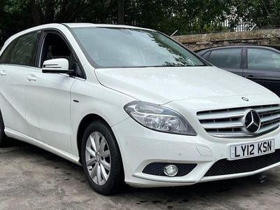 Mercedes B180