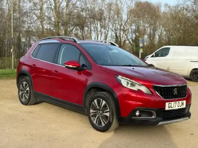 Käytetty Peugeot 2008 Allure 2017 Punainen Katumaasturi