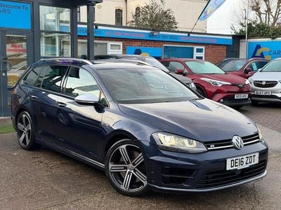 Blue Used 2016 VW Golf VII R Estate | £14,980 (Fair price)