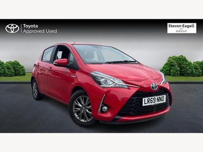 Used Toyota Yaris Hybrid 2019 Red Hatchback