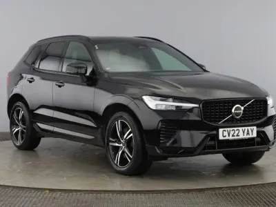 Used Volvo XC60 R-Design 194 HP (142 kW) 2022 SUV