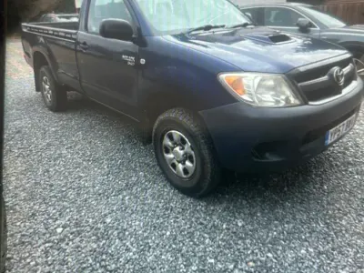 Used Toyota HiLux 2007 Blue Pickup