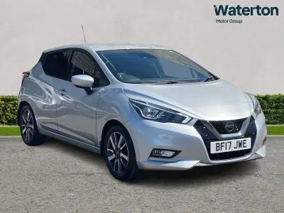 Usado Nissan Micra N-Connecta 90 HP (66 kW) 2017 Prateado Citadino