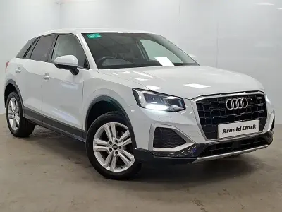 Begagnad Audi Q2 Sport 150 HK (110 kW) 2021 Vit SUV