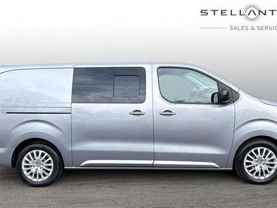 Used Peugeot e-Expert Premium 98 kW (134 HP) 2023 Grey Van