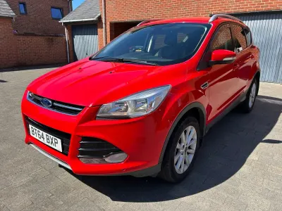 Used Ford Kuga Titanium 150 HP (110 kW) 2014 Red SUV