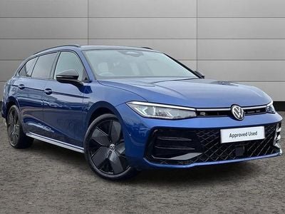 Used VW Passat R-line 150 HP (110 kW) 2024 Blue Estate
