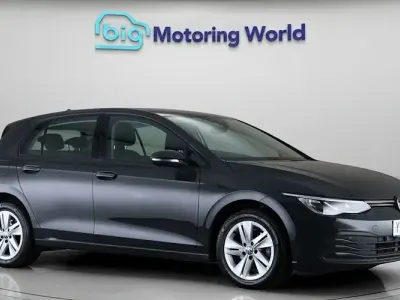 Used VW Golf VIII Life 116 HP (85 kW) 2023 Grey Hatchback