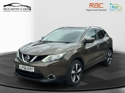 Used Nissan Qashqai N-Connecta 115 HP (84 kW) 2016 Bronze SUV