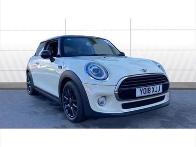 Used Mini Cooper Hatch 136 HP (100 kW) 2018 White Hatchback