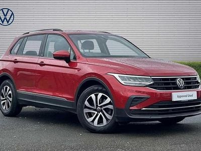 Usado VW Tiguan Active 150 HP (110 kW) 2022 Vermelho SUV