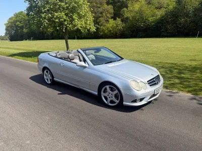 Usado Mercedes CLK200 2007 Prateado Cabrios
