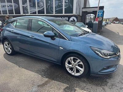 Blue Used 2017 Vauxhall Astra SRi Hatchback | £6,390 (Fair price)