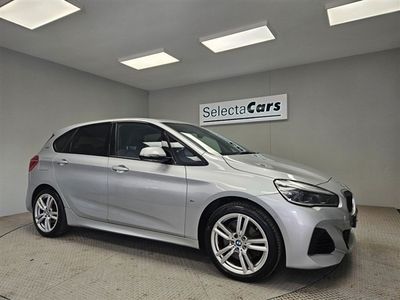 BMW 225