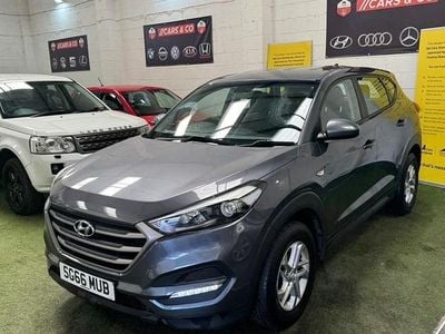 Used Hyundai Tucson 116 HP (85 kW) 2016 Grey SUV