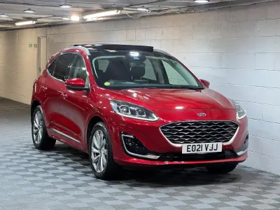 Used Ford Kuga Vignale 190 HP (139 kW) 2021 Red SUV