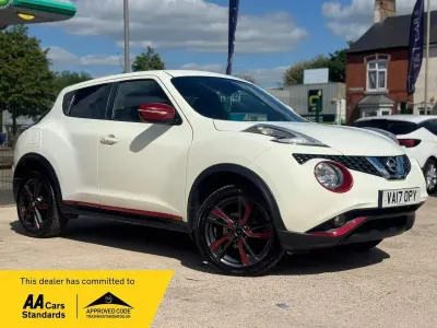 Used Nissan Juke N-Connecta 110 HP (80 kW) 2017 White SUV