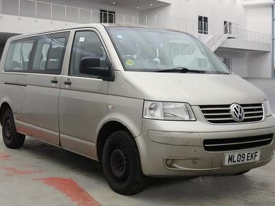 Used VW Shuttle SE 130 HP (95 kW) 2009 Beige MPV