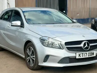 Used Mercedes A180 SE 122 HP (89 kW) 2017 Silver Hatchback