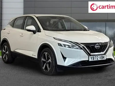 Used Nissan Qashqai Acenta Premium 190 HP (139 kW) 2022 White SUV