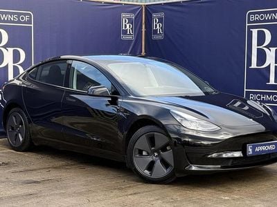 Black Used 2022 Tesla Model 3 RWD Sedan | £20,449 (Fair price)