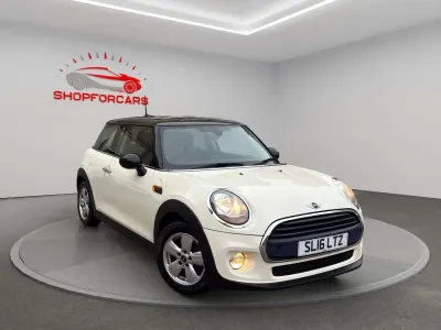 Begagnad Mini Cooper Hatch 2016 Vit Halvkombi