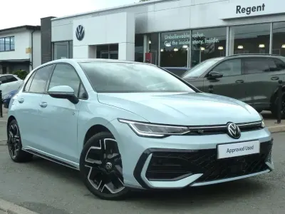 Used VW Golf VIII R-line 150 HP (110 kW) 2025 Blue Hatchback