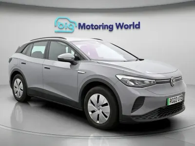 Käytetty VW ID.4 Pure 108 kW (148 HP) 2021 Harmaa Katumaasturi