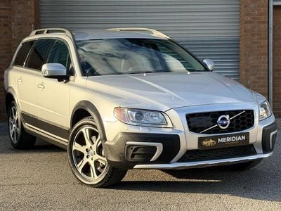 Usado Volvo XC70 SE Lux 304 HP (223 kW) 2014 Carrinha