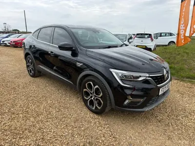 Used Renault Arkana Version S 145 HP (106 kW) 2022 Black SUV
