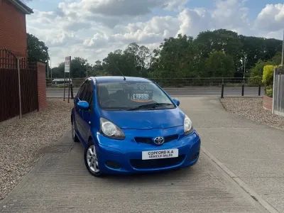 Used Toyota Aygo 2009 Blue Hatchback