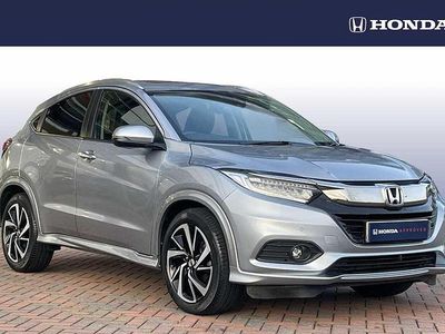 Lunar silver Used 2020 Honda HR-V EX SUV | £19,600 (Fair price)
