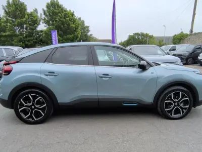 Used Citroën e-C4 Shine 100 kW (136 HP) 2023 Blue Hatchback