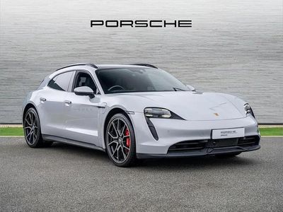 Begagnad Porsche Taycan 419 kW (571 HK) 2023 Grå Kombi