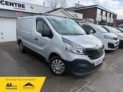 Used Renault Trafic Business 2017 Silver MPV