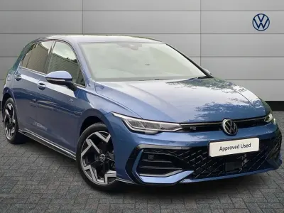 Used VW Golf VIII R-line 147 HP (108 kW) 2025 Blue Hatchback