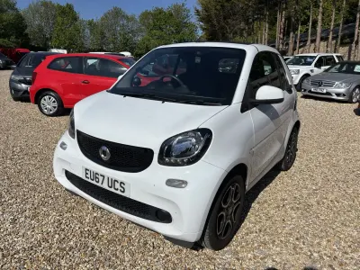 Used Smart ForTwo Cabrio Prime 71 HP (52 kW) 2017 White Cabriolet