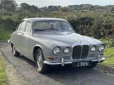 Used Daimler Sovereign 245 HP (180 kW) 1969 Grey Sedan