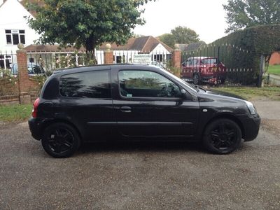 used Renault Clio 1.2 16v Dynamique (a/c) Hatchback 3d 1149cc