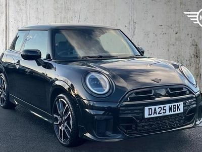 Begagnad Mini Cooper Hatch 161 HK (118 kW) 2025 Svart Halvkombi