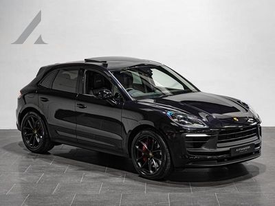 New Porsche Macan 2025 Black SUV