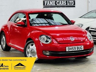 Used VW Beetle Design 105 HP (77 kW) 2012 Red Hatchback