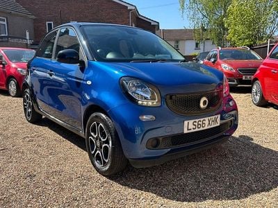 Used Smart ForFour Premium 2016 Blue Hatchback