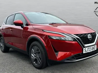 Used Nissan Qashqai Acenta Premium 158 HP (116 kW) 2022 Red SUV