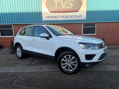 White Used 2015 VW Touareg SUV | £16,984 (Super price)