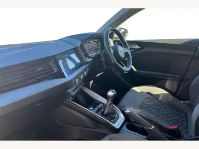 Used Audi A1 Sport 110 HP (80 kW) 2023 Silver SUV