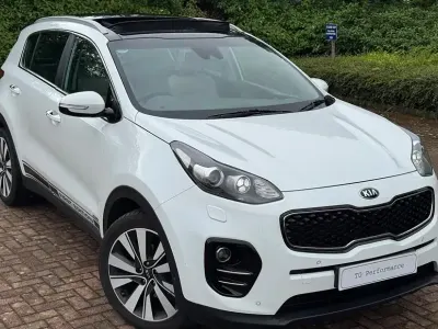 Used Kia Sportage First Edition 182 HP (133 kW) 2016 White SUV