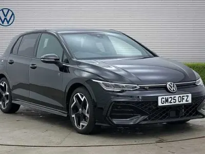 Used VW Golf VIII R-line 150 HP (110 kW) 2025 Black Hatchback