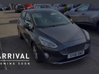 Used Ford Fiesta Zetec 99 HP (72 kW) 2018 Grey Hatchback